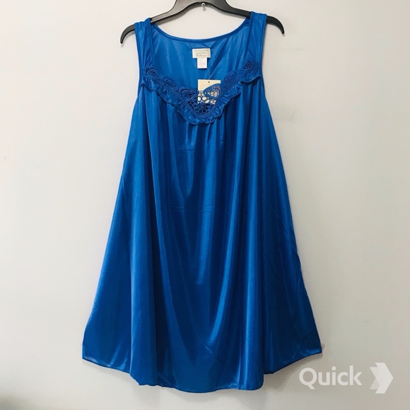 NWT Green Sleeveless Satin Nightgown - Picture 9 of 12